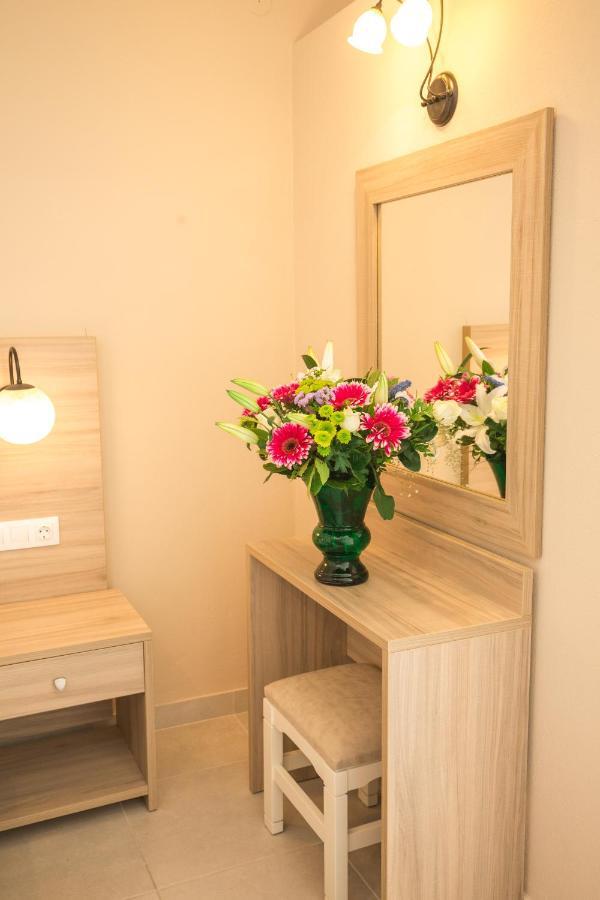 Mastorakis Hotel And Studios Herszonisszosz Kültér fotó